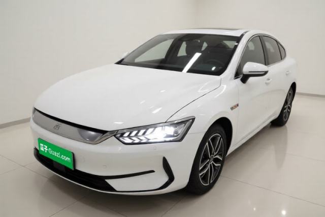 BYD Qin PLUS 2021 EV 500KM Luxury Model d’occasion