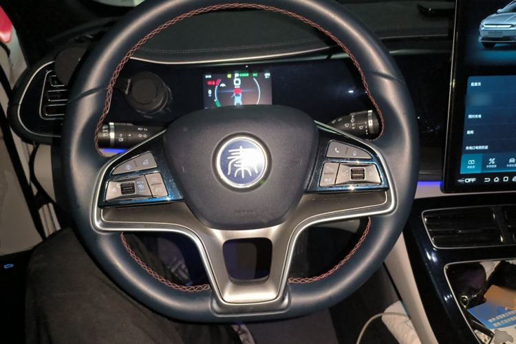 Used BYD Qin PLUS 2021 EV 600KM Flagship Model Steering Wheel
