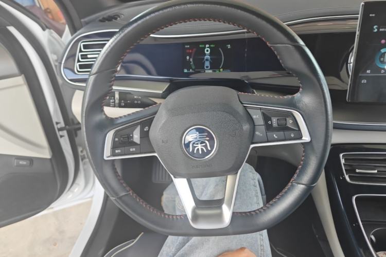 Used BYD Qin PLUS 2021 DM-i 55KM Flagship Model Steering Wheel