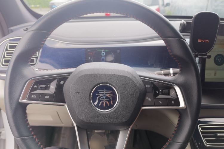 Used BYD Qin PLUS 2021 DM-i 55KM Flagship Model Steering Wheel