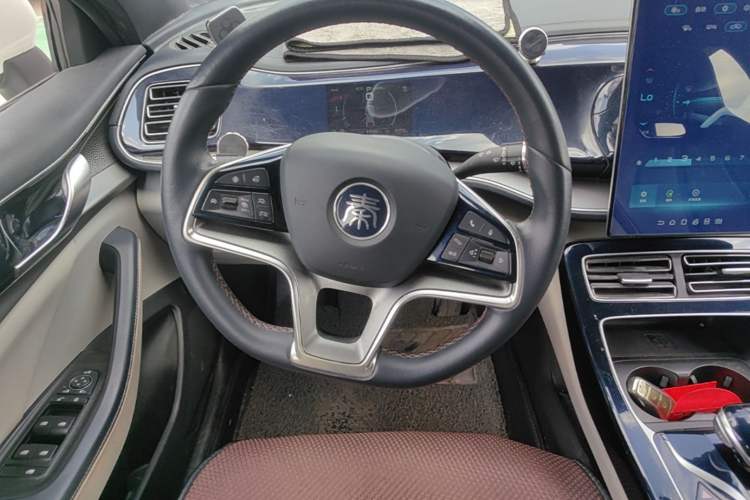 Used BYD Qin PLUS 2021 EV 500KM Premium Model Steering Wheel