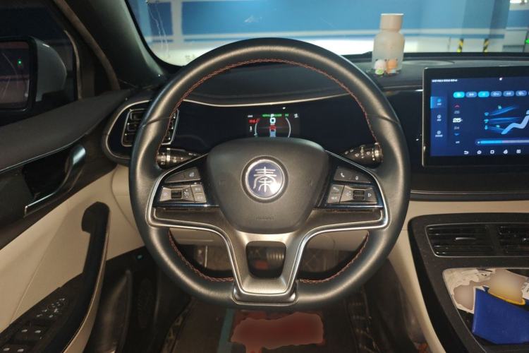 Used BYD Qin PLUS 2021 EV 500KM Luxury Model Steering Wheel