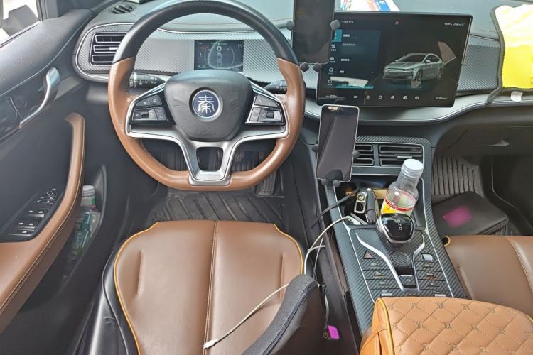 Used BYD Qin PLUS 2021 EV 600KM Flagship Model Steering Wheel