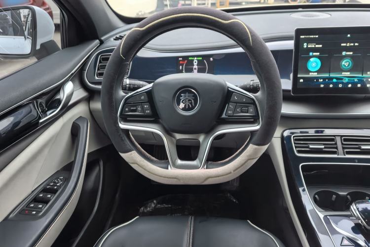 Used BYD Qin PLUS 2021 EV 400KM Luxury Model Steering Wheel