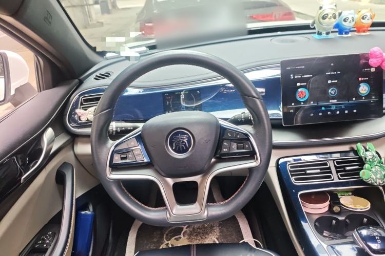 Used BYD Qin PLUS 2021 EV 500KM Luxury Model Steering Wheel