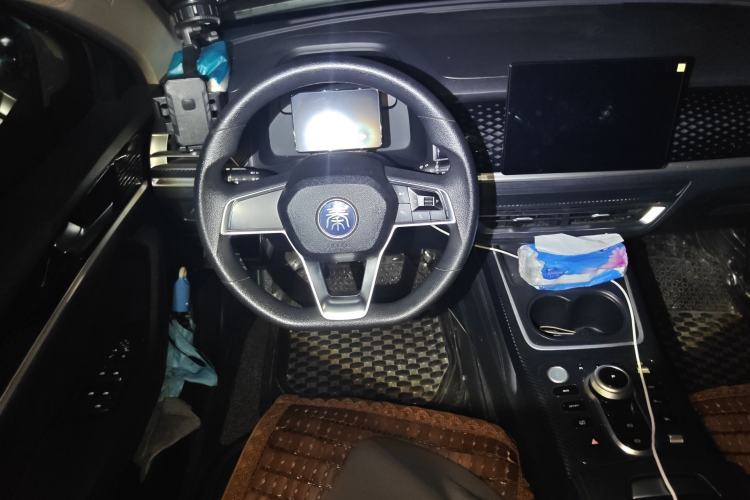 Used BYD Qin PLUS 2021 EV 400KM Leading Comfort Edition Steering Wheel