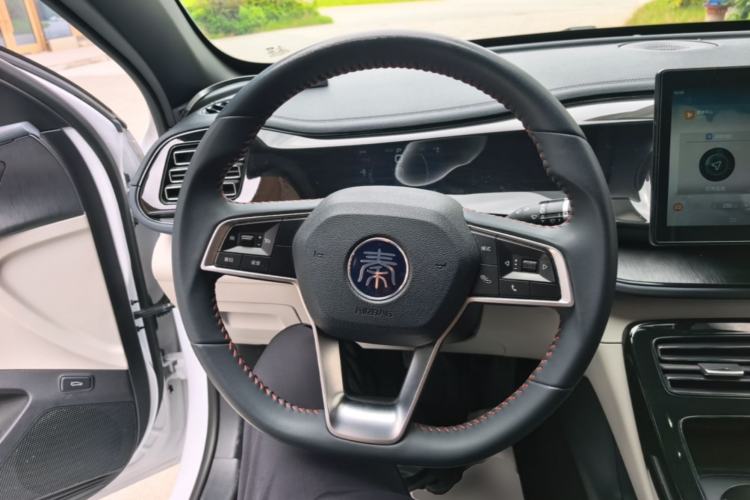 Used BYD Qin PLUS 2021 DM-i 55KM Prestige Model Steering Wheel