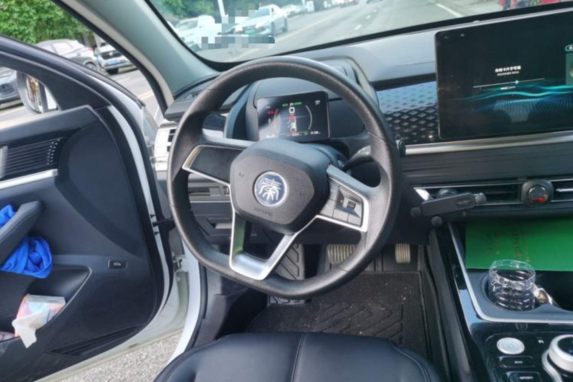 Used BYD Qin PLUS 2021 EV 400KM Leading Comfort Edition Steering Wheel