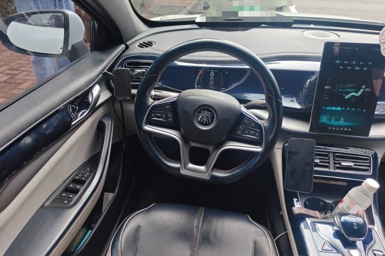 Used BYD Qin PLUS 2021 EV 400KM Luxury Model Steering Wheel