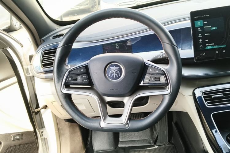 Used BYD Qin PLUS 2021 EV 400KM Luxury Model Steering Wheel