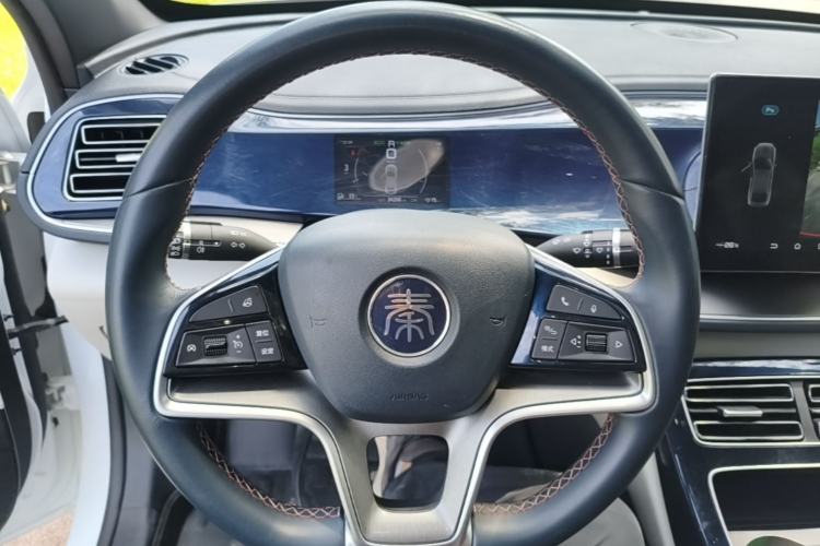 Used BYD Qin PLUS 2021 EV 500KM Luxury Model Steering Wheel
