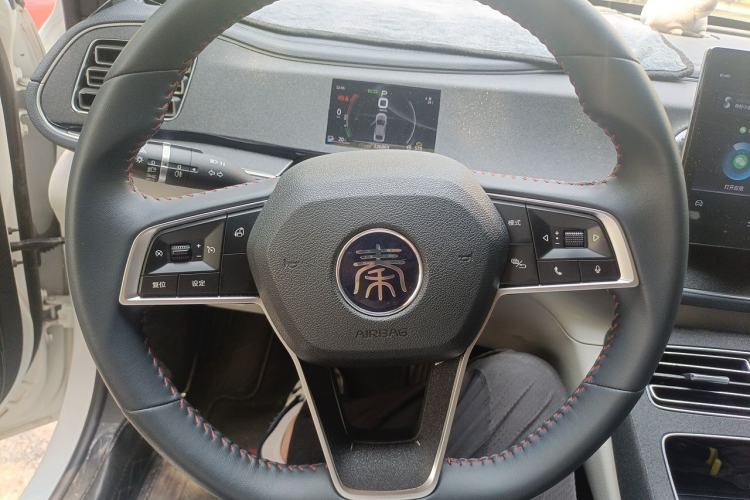 Used BYD Qin PLUS 2021 DM-i 55KM Flagship Model Steering Wheel