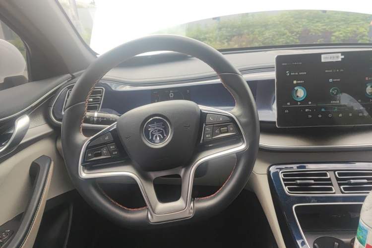 Used BYD Qin PLUS 2021 EV 500KM Luxury Model Steering Wheel