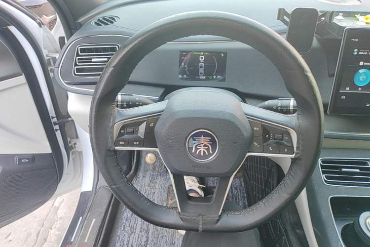Used BYD Qin PLUS 2021 DM-i 55KM Flagship Model Steering Wheel