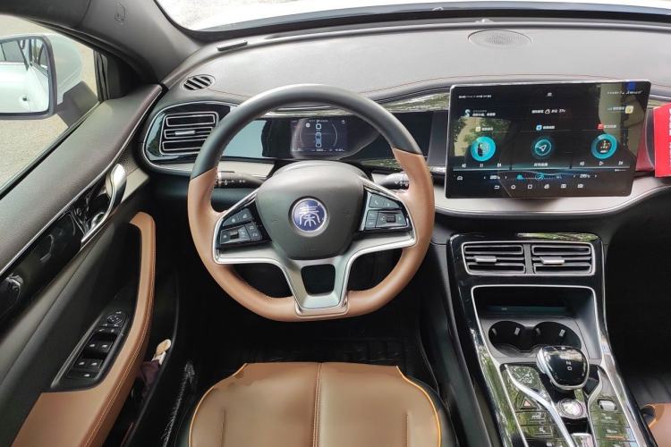 Used BYD Qin PLUS 2021 EV 600KM Flagship Model Steering Wheel