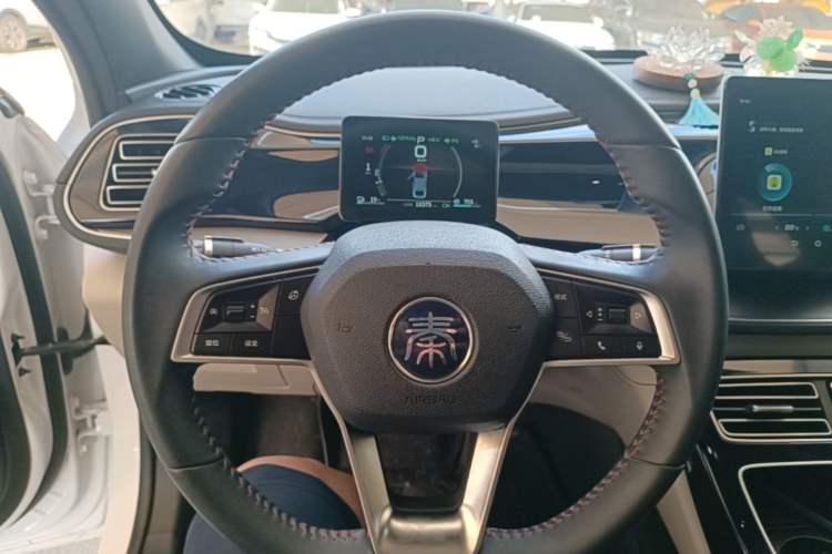 Used BYD Qin PLUS 2021 DM-i 55KM Flagship Model Steering Wheel