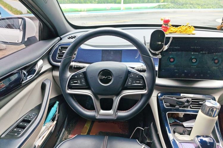 Used BYD Qin PLUS 2021 EV 600KM Flagship Model Steering Wheel