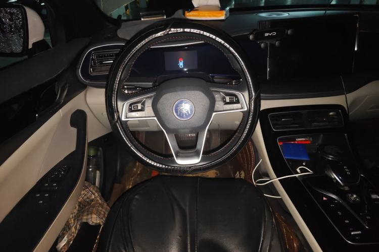 Used BYD Qin PLUS 2021 DM-i 55KM Flagship Model Steering Wheel