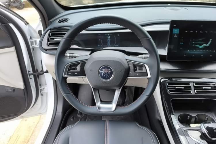 Used BYD Qin PLUS 2021 DM-i 55KM Prestige Model Steering Wheel