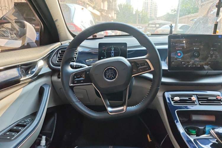 Used BYD Qin PLUS 2021 DM-i 55KM Flagship Model Steering Wheel