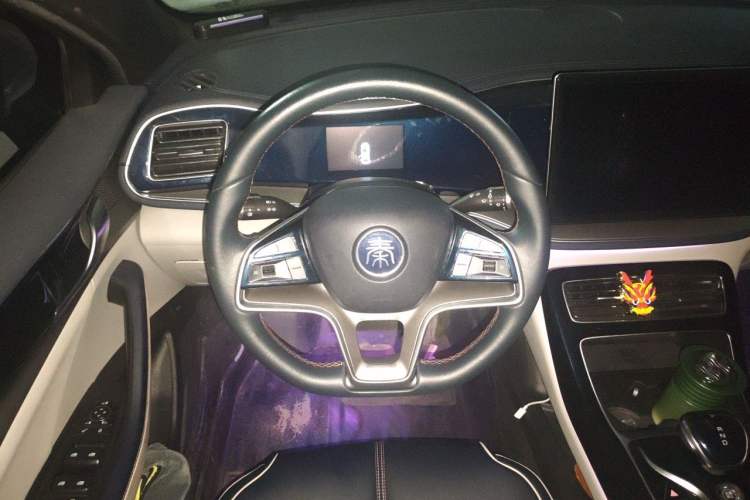 Used BYD Qin PLUS 2021 EV 500KM Premium Model Steering Wheel
