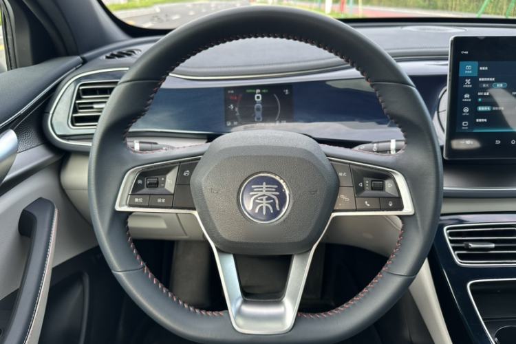 Used BYD Qin PLUS 2021 DM-i 120KM Prestige Model Steering Wheel