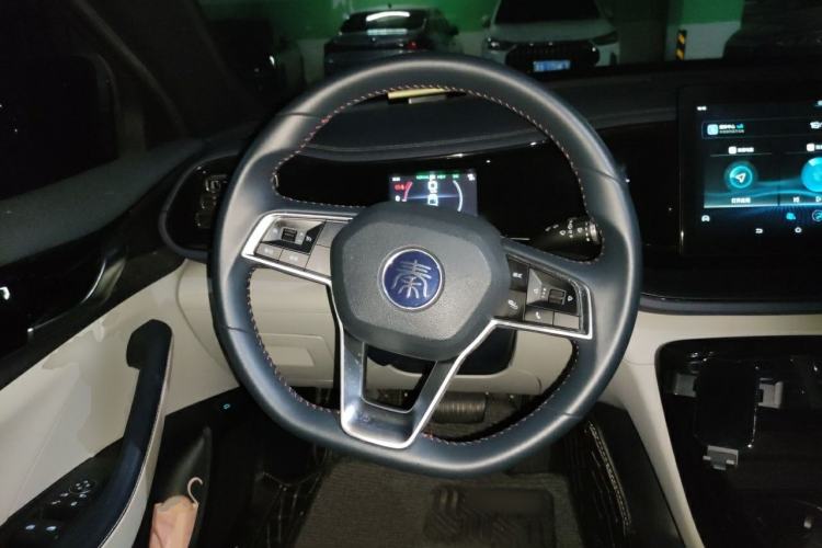 Used BYD Qin PLUS 2021 DM-i 55KM Prestige Model Steering Wheel