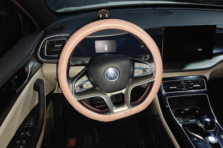Used BYD Qin PLUS 2021 EV 500KM Luxury Model Steering Wheel