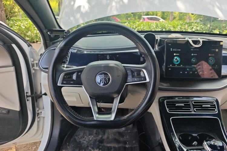 Used BYD Qin PLUS 2021 DM-i 120KM Prestige Model Steering Wheel