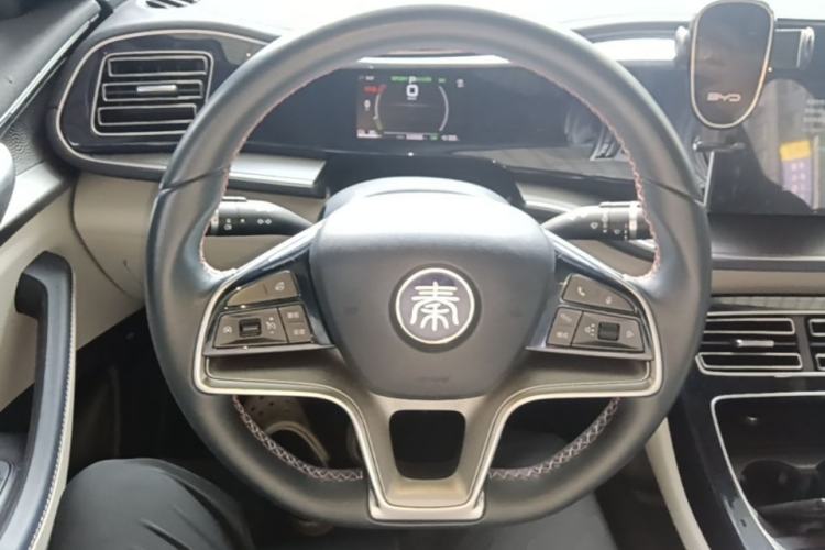 Used BYD Qin PLUS 2021 EV 400KM Luxury Model Steering Wheel