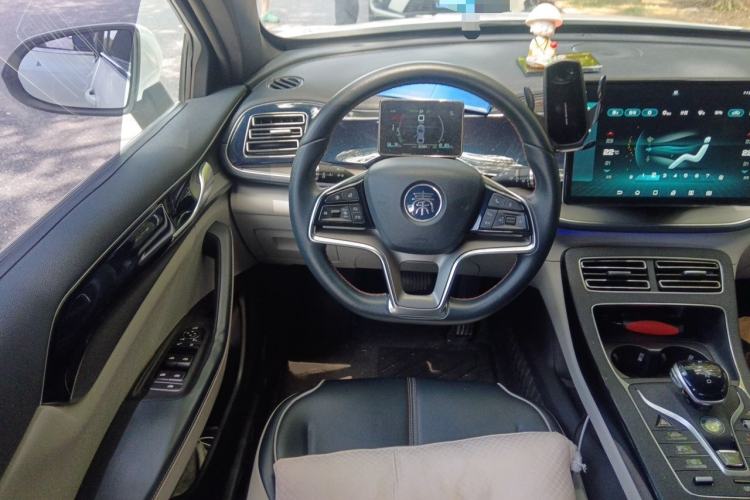 Used BYD Qin PLUS 2021 DM-i 120KM Flagship Model Steering Wheel