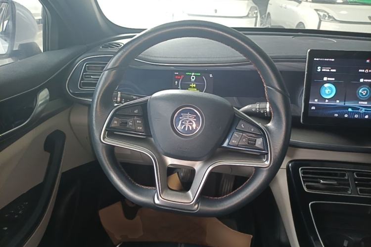 Used BYD Qin PLUS 2021 EV 400KM Luxury Model Steering Wheel