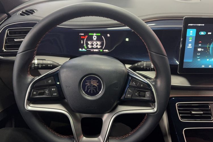 Used BYD Qin PLUS 2021 EV 400KM Luxury Model Steering Wheel