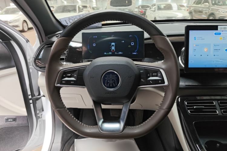 Used BYD Qin PLUS 2021 DM-i 55KM Prestige Model Steering Wheel