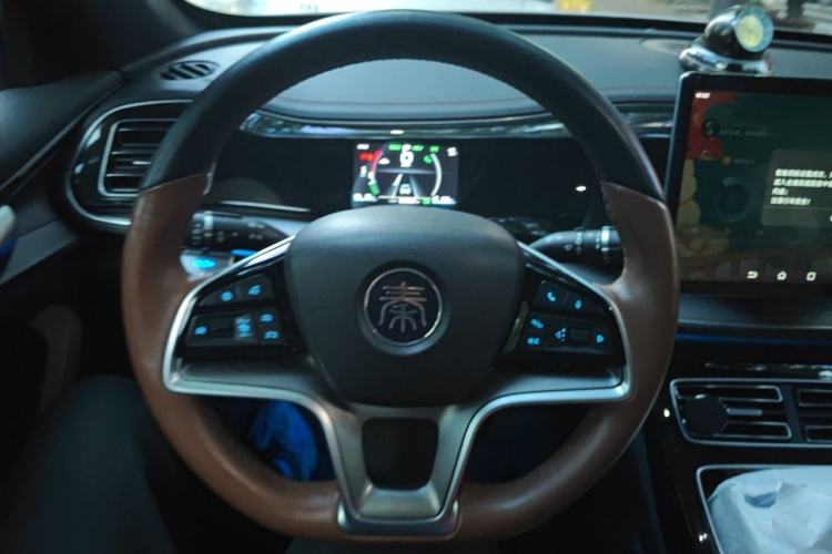 Used BYD Qin PLUS 2021 DM-i 120KM Flagship Model Steering Wheel