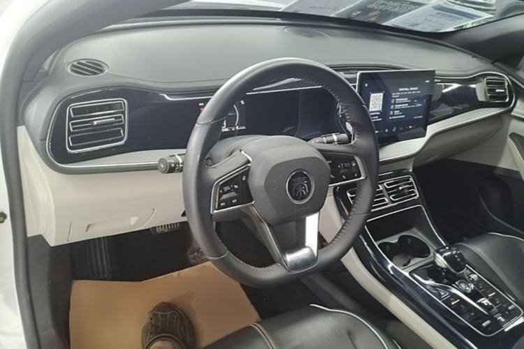 Used BYD Qin PLUS 2021 DM-i 55KM Flagship Model Steering Wheel