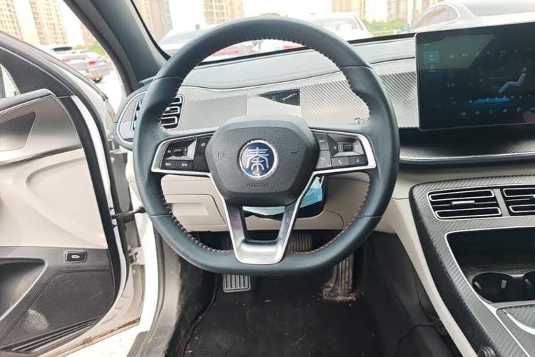 Used BYD Qin PLUS 2021 DM-i 55KM Flagship Model Steering Wheel