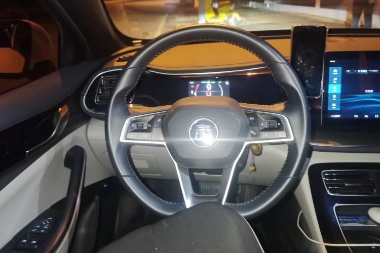 Used BYD Qin PLUS 2021 DM-i 55KM Flagship Model Steering Wheel