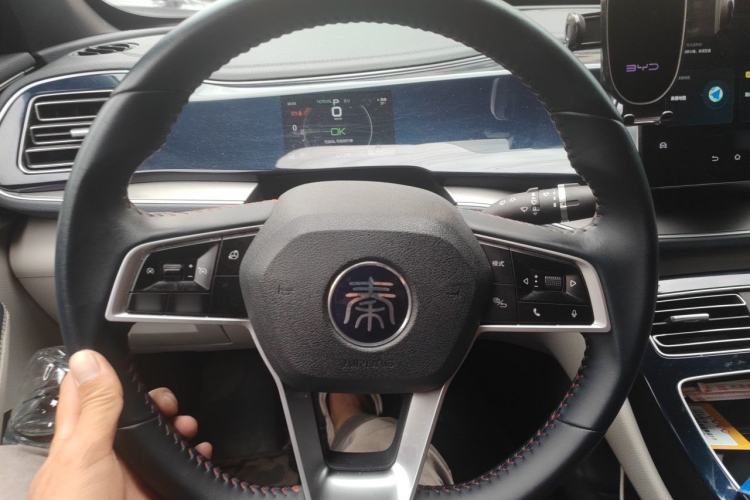 Used BYD Qin PLUS 2021 DM-i 120KM Prestige Model Steering Wheel