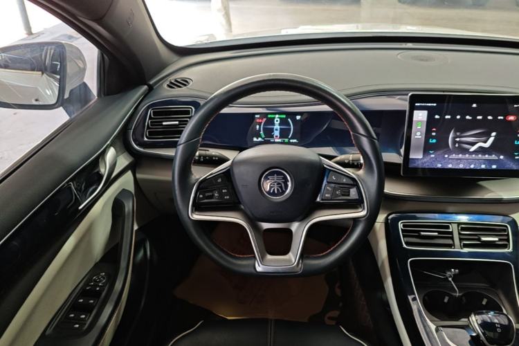 Used BYD Qin PLUS 2021 EV 500KM Luxury Model Steering Wheel