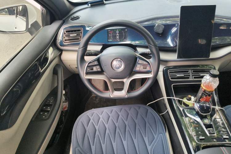 Used BYD Qin PLUS 2021 EV 500KM Luxury Model Steering Wheel