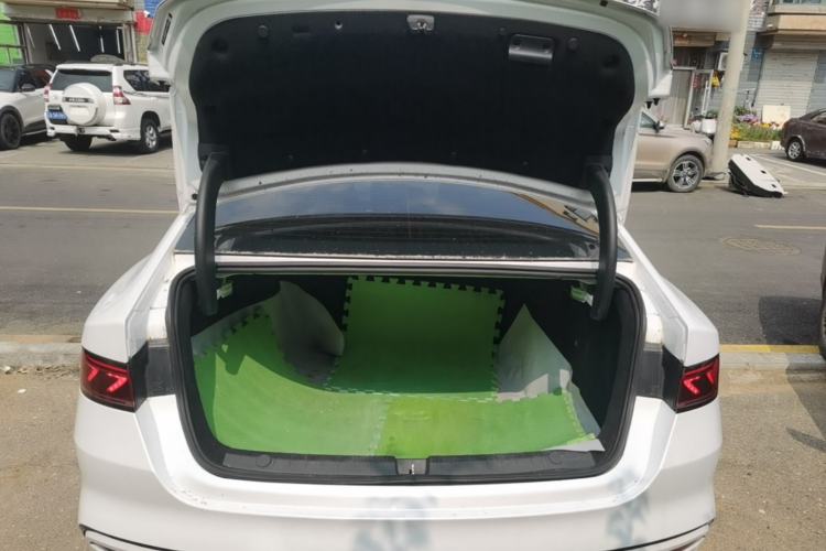 Used BYD Qin PLUS 2021 EV 400KM Leading Comfort Edition Trunk