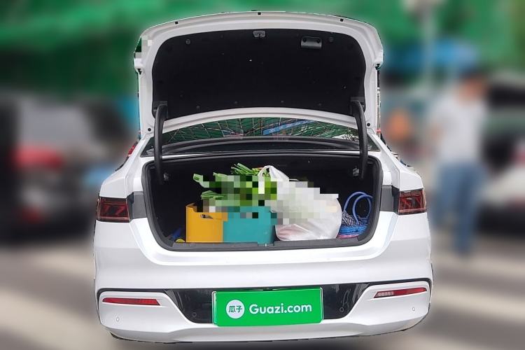Used BYD Qin PLUS 2021 EV 600KM Flagship Model Trunk