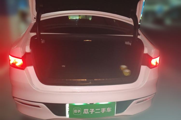 Used BYD Qin PLUS 2021 DM-i 120KM Prestige Model Trunk