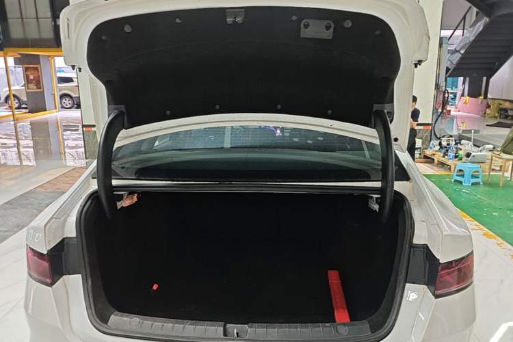 Used BYD Qin PLUS 2021 EV 420KM Commuter Edition Trunk