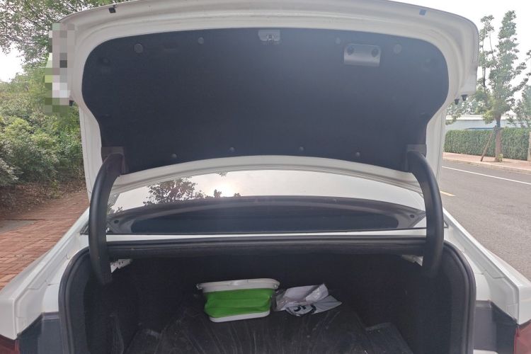 Used BYD Qin PLUS 2021 EV 400KM Luxury Model Trunk