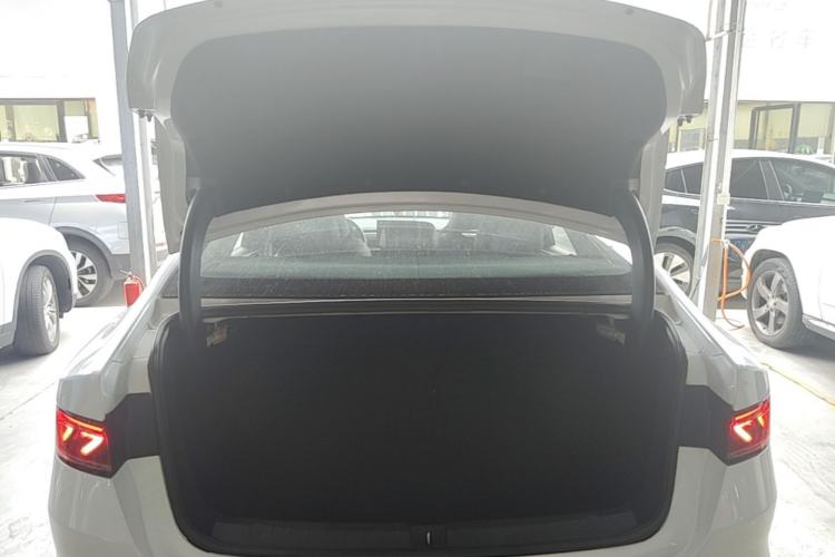 Used BYD Qin PLUS 2021 EV 400KM Leading Comfort Edition Trunk