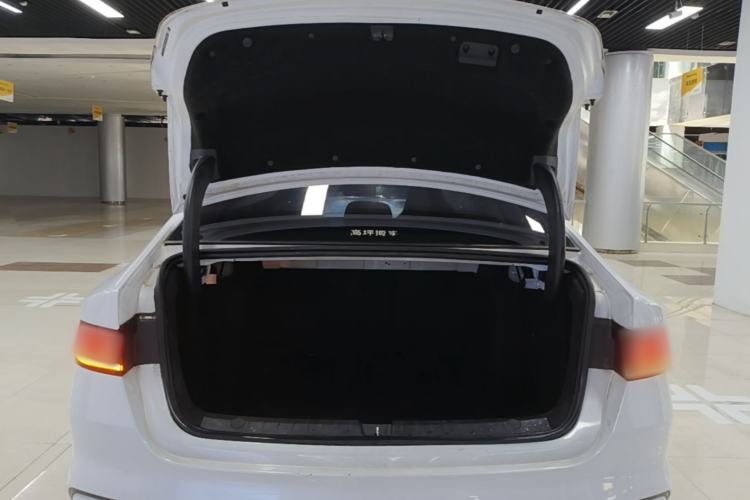 Used BYD Qin PLUS 2021 EV 400KM Leading Comfort Edition Trunk