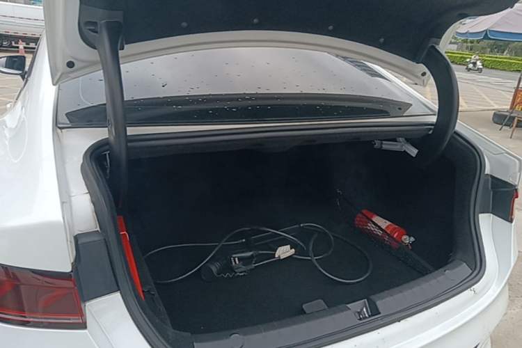 Used BYD Qin PLUS 2021 DM-i 55KM Flagship Model Trunk