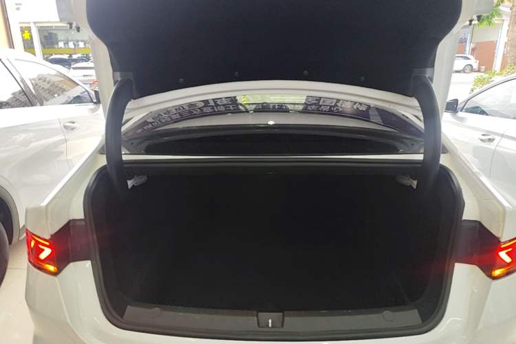 Used BYD Qin PLUS 2021 DM-i 55KM Flagship Model Trunk